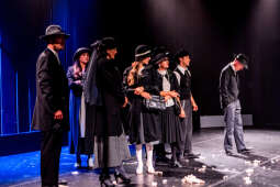 KTO, teatr, Majchrowski, Zoń, Jubileusz, Arcadia, 45, lat, istnienia, trąbka, spektakl, Różewicz