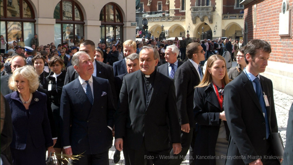 Książę, Karol, Karol III, Kraków, wizyta, odwiedziny, Camilla Parker Bowles, spotakanie, mieszka  Autor: W. Majka