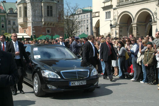 Książę, Karol, Karol III, Kraków, wizyta, odwiedziny, Camilla Parker Bowles, spotakanie, mieszka