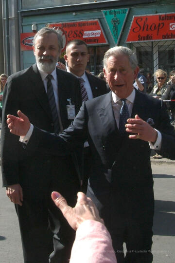 Książę, Karol, Karol III, Kraków, wizyta, odwiedziny, Camilla Parker Bowles, spotakanie, mieszka