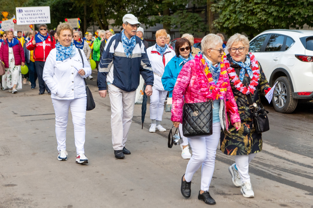 senioralia, seniorzy, Kulig, park, Jordana, spotkanie, międzynarodowe, IX, Walkowicz, sanatorium, m  Autor: P. Wojnarowski