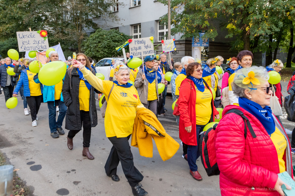 senioralia, seniorzy, Kulig, park, Jordana, spotkanie, międzynarodowe, IX, Walkowicz, sanatorium, m  Autor: P. Wojnarowski