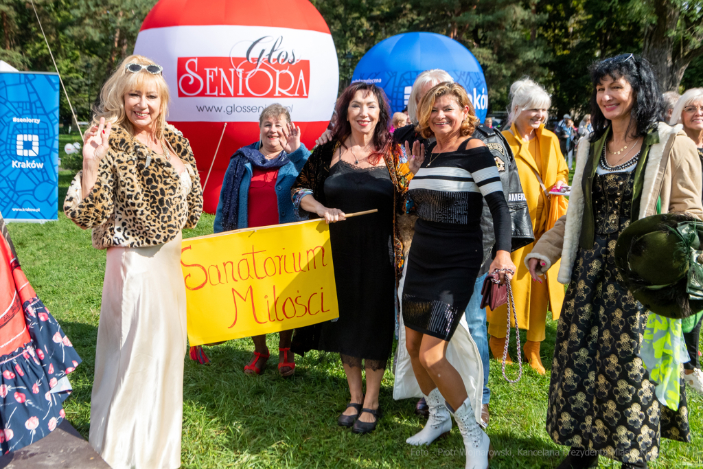 senioralia, seniorzy, Kulig, park, Jordana, spotkanie, międzynarodowe, IX, Walkowicz, sanatorium, m  Autor: P. Wojnarowski