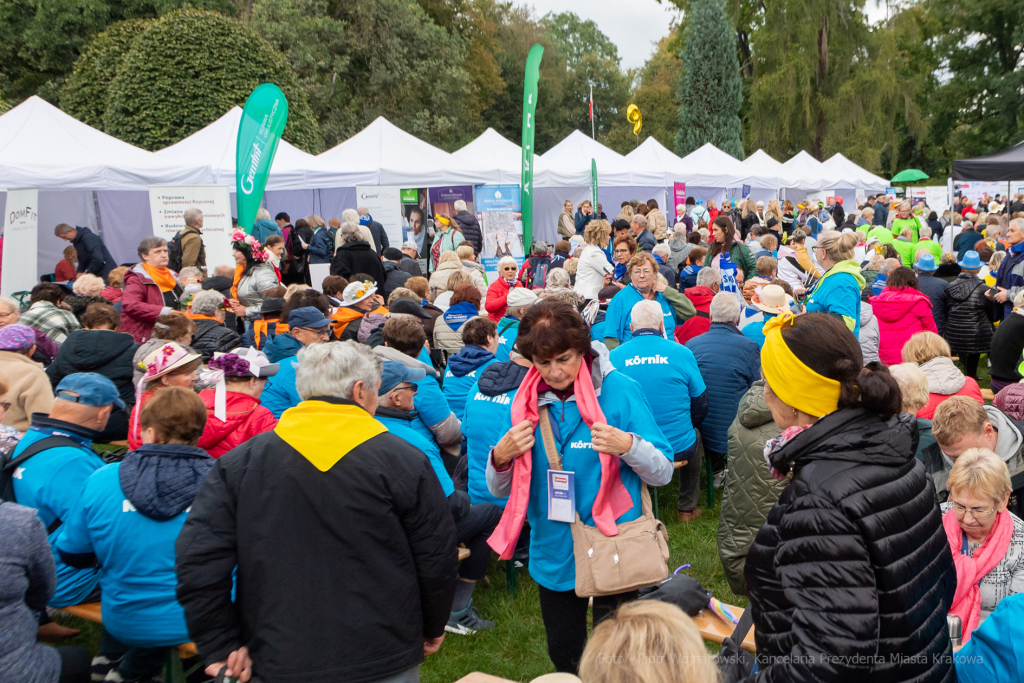 senioralia, seniorzy, Kulig, park, Jordana, spotkanie, międzynarodowe, IX, Walkowicz, sanatorium, m  Autor: P. Wojnarowski