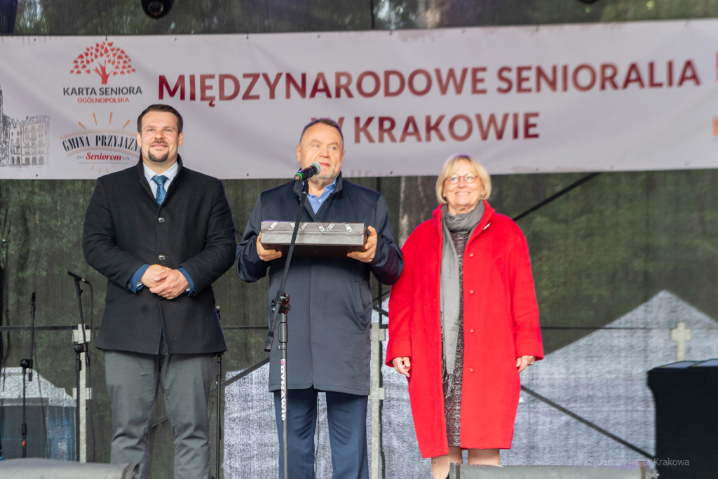 senioralia, seniorzy, Kulig, park, Jordana, spotkanie, międzynarodowe, IX, Walkowicz, sanatorium, m  Autor: P. Wojnarowski