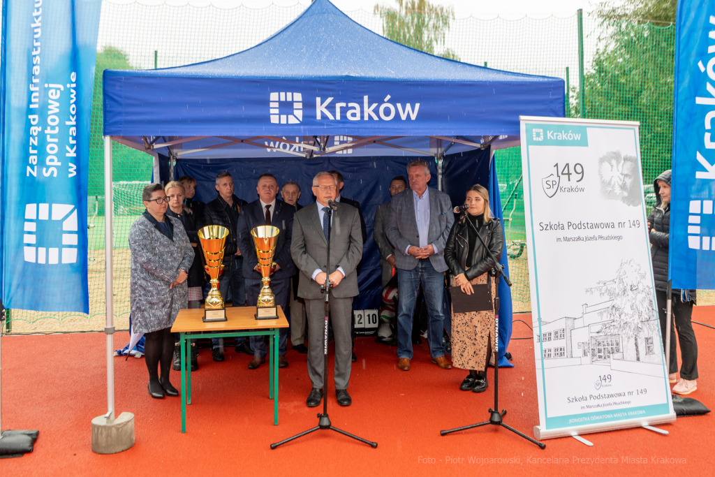 szkoła, 149, Bujaka, turniej, dzieci, tereny sportowe, rewitalizacja, tartan, Muzyk, 15  Autor: P. Wojnarowski