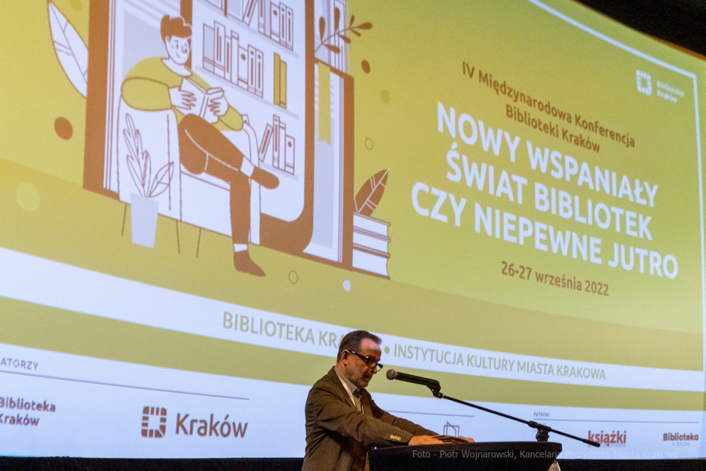 biblioteka, Kraków, Majchrowski, Rima Gražienė, Staniszewska-Mól, bibliotekarze, Kino, Kijów, w  Autor: P. Wojnarowski