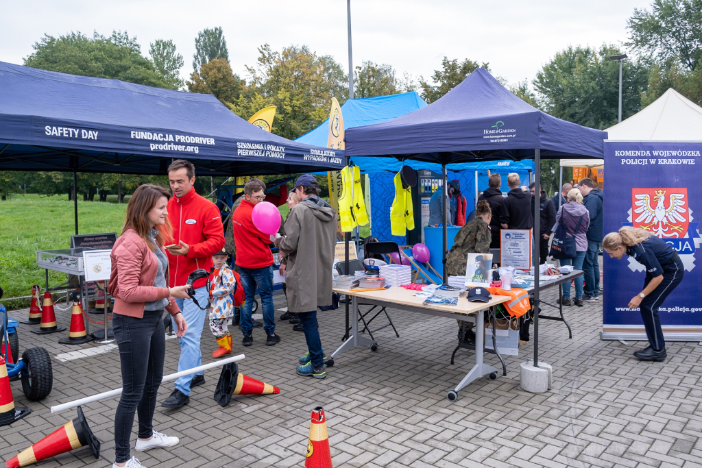 Tauron, Arena, Garden, impreza, policja, mpo, straż miejska, zabawa, atrakcje, dzieci, mpk  Autor: Bogusław Świerzowski