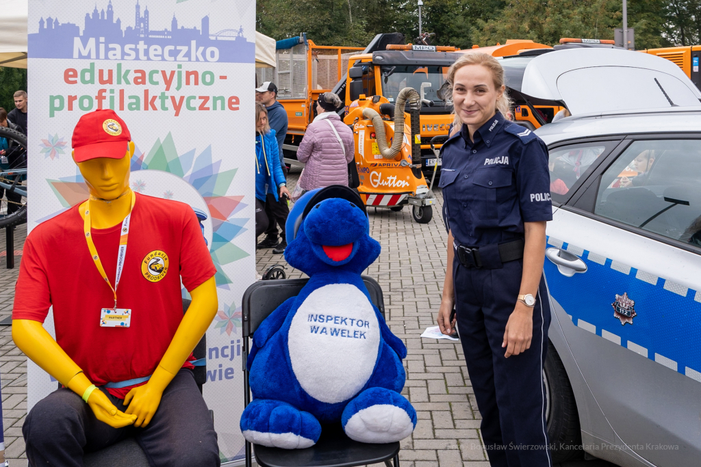 Tauron, Arena, Garden, impreza, policja, mpo, straż miejska, zabawa, atrakcje, dzieci, mpk  Autor: Bogusław Świerzowski