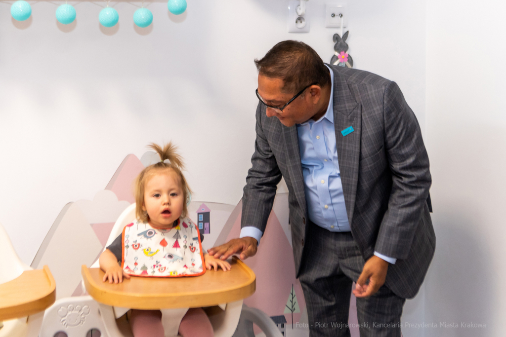 UNICEF, Majchrowski, wizyta, Topografów, 15, Radshed, Mustafa, Sarwar, Centrum Edukacyjno-Terapeuty  Autor: P. Wojnarowski