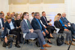 turystyka, Kraków, spotkanie, POT, MOT, Polska Izba Turystyki, eksperci, przyjazdy, turystyczne, Fo