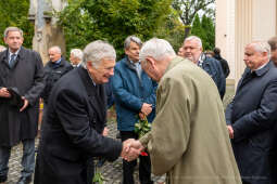 pogrzeb, Sieniawska, Krystyna, kondukt, rodzina, mąż, Fidelus, Dziwisz, Majchrowski, uroczystości
