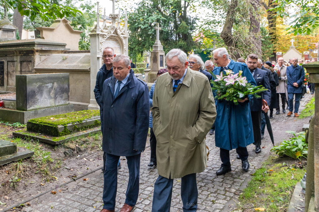 pogrzeb, Sieniawska, Krystyna, kondukt, rodzina, mąż, Fidelus, Dziwisz, Majchrowski, uroczystości  Autor: P. Wojnarowski