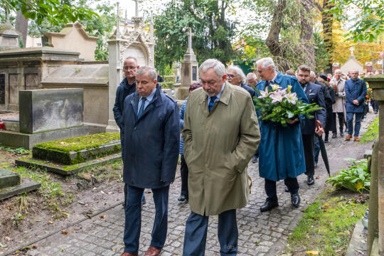 pogrzeb, Sieniawska, Krystyna, kondukt, rodzina, mąż, Fidelus, Dziwisz, Majchrowski, uroczystości