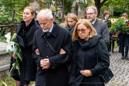 pogrzeb, Sieniawska, Krystyna, kondukt, rodzina, mąż, Fidelus, Dziwisz, Majchrowski, uroczystości