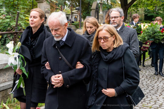 pogrzeb, Sieniawska, Krystyna, kondukt, rodzina, mąż, Fidelus, Dziwisz, Majchrowski, uroczystości
