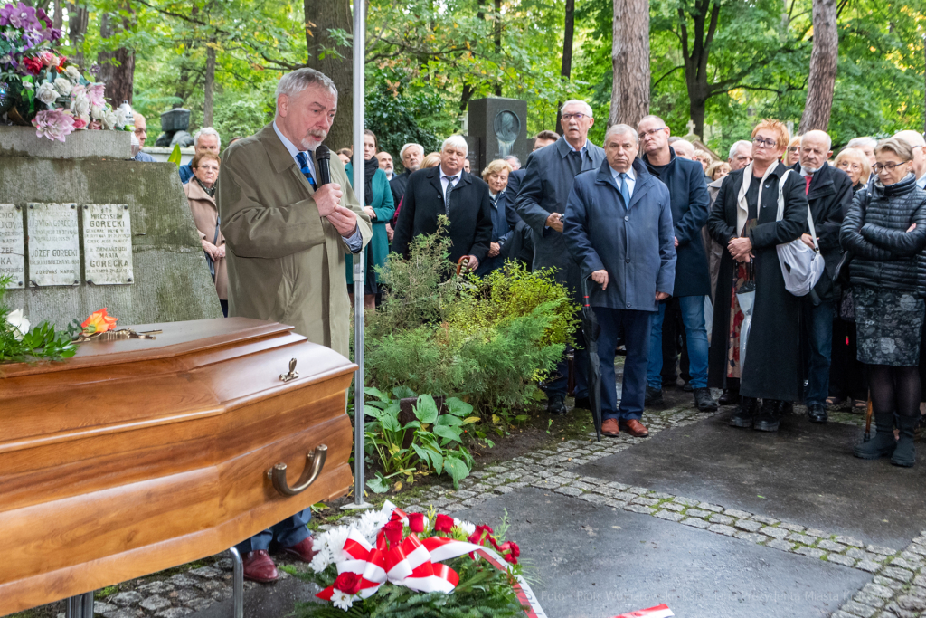 pogrzeb, Sieniawska, Krystyna, kondukt, rodzina, mąż, Fidelus, Dziwisz, Majchrowski, uroczystości  Autor: P. Wojnarowski