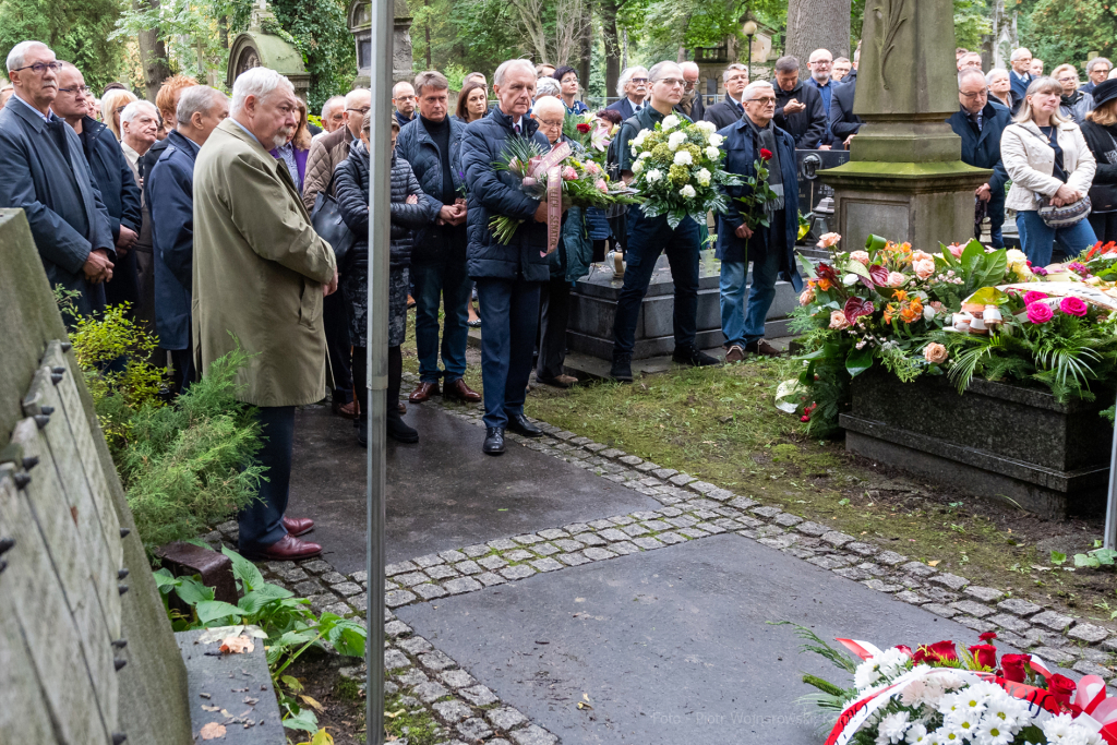 pogrzeb, Sieniawska, Krystyna, kondukt, rodzina, mąż, Fidelus, Dziwisz, Majchrowski, uroczystości  Autor: P. Wojnarowski