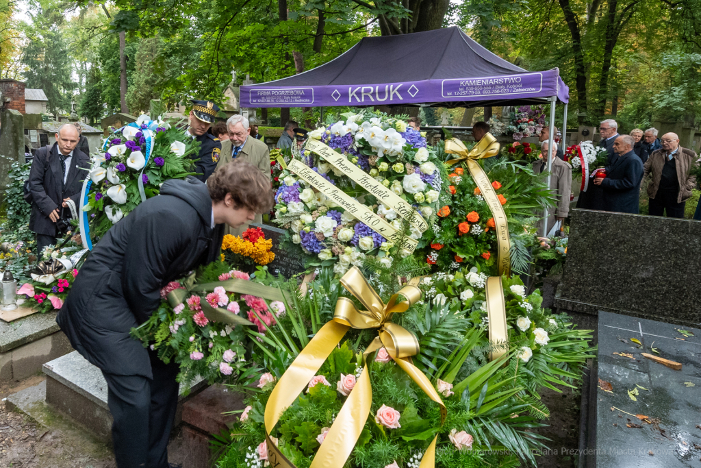 pogrzeb, Sieniawska, Krystyna, kondukt, rodzina, mąż, Fidelus, Dziwisz, Majchrowski, uroczystości  Autor: P. Wojnarowski