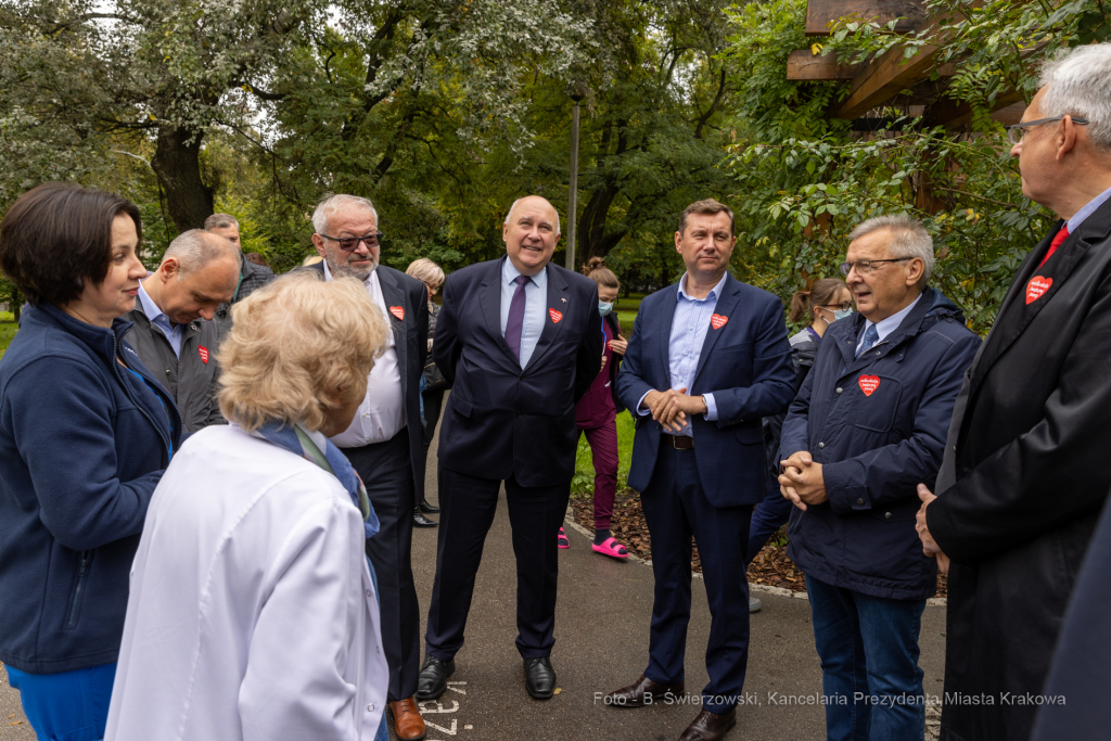 bs_220929_2794.jpg-WOŚP, Skwer, otwarcie  Autor: B. Świerzowski