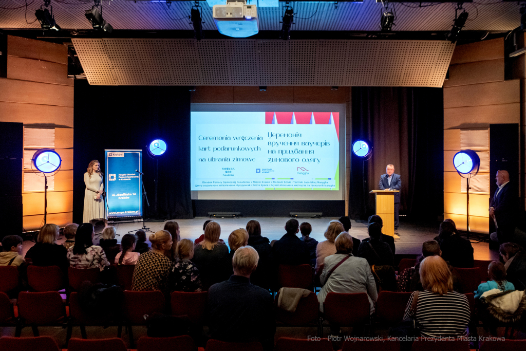 Manggha, Kulig, uchodźcy, bony, Ukraina, Fukudenkai, Akio, Miyajima, ambasador, Japonia, Japonii, o  Autor: P. Wojnarowski