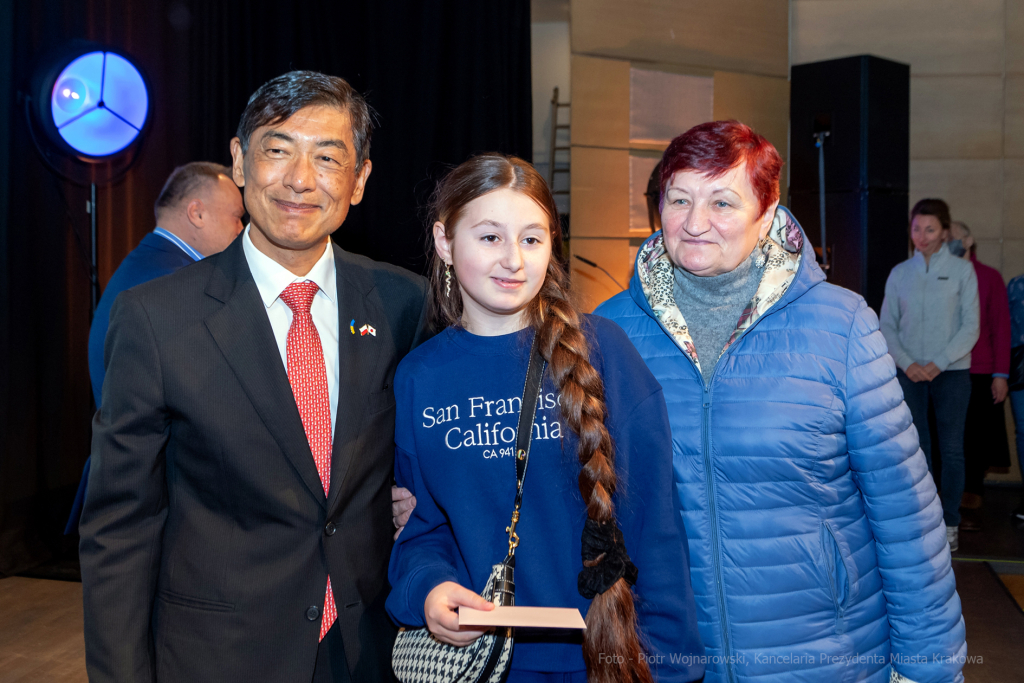 Manggha, Kulig, uchodźcy, bony, Ukraina, Fukudenkai, Akio, Miyajima, ambasador, Japonia, Japonii, o  Autor: P. Wojnarowski