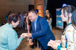 Manggha, Kulig, uchodźcy, bony, Ukraina, Fukudenkai, Akio, Miyajima, ambasador, Japonia, Japonii, o