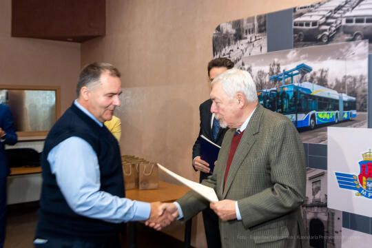 MPK, Majchrowski, kierowcy, bohater, uroczystość, Nowak, Zbigniew, policja, straż, wręczenie