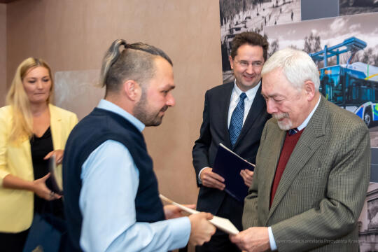 MPK, Majchrowski, kierowcy, bohater, uroczystość, Nowak, Zbigniew, policja, straż, wręczenie