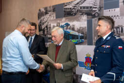 MPK, Majchrowski, kierowcy, bohater, uroczystość, Nowak, Zbigniew, policja, straż, wręczenie