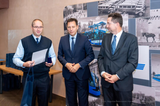 MPK, Majchrowski, kierowcy, bohater, uroczystość, Nowak, Zbigniew, policja, straż, wręczenie