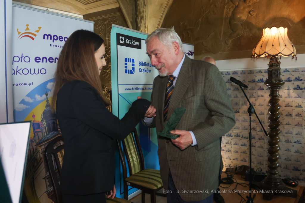 bs_221004_6373.jpg-Gruszki dziennikarskie, Majchrowski, SDRP 