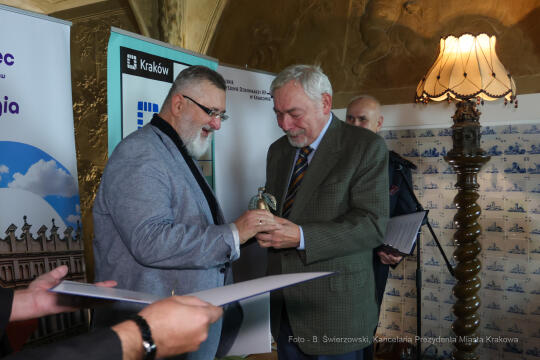 bs_221004_6457.jpg-Gruszki dziennikarskie, Majchrowski, SDRP