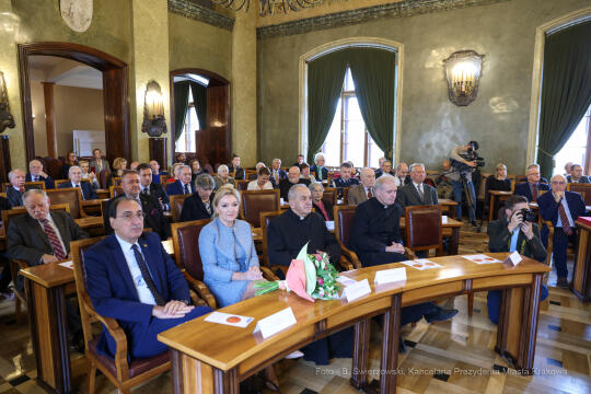 bs_221005_6651.jpg-Cracoviae Merenti, Majchrowski