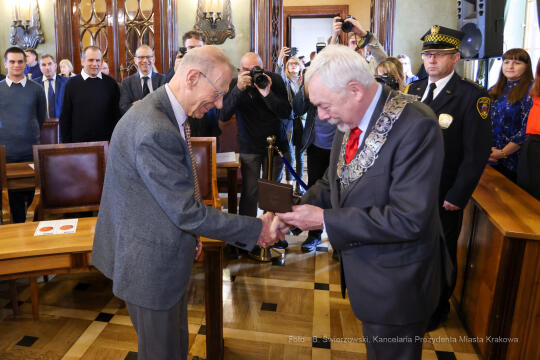 bs_221005_6728.jpg-Cracoviae Merenti, Majchrowski