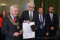 bs_221005_6886.jpg-Cracoviae Merenti, Majchrowski