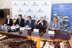 bs_221006_7133.jpg-Umowa, Kozłowski, Świerczyński, Majchrowski