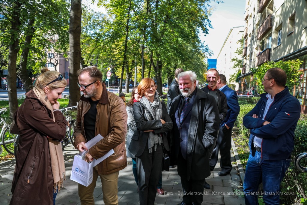 bs_221006_6851.jpg-Książkomat, Biblioteka Kraków,  Autor: B. Świerzowski