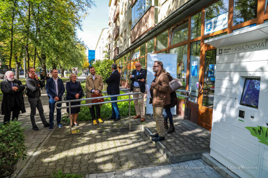 bs_221006_6874.jpg-Książkomat, Biblioteka Kraków,