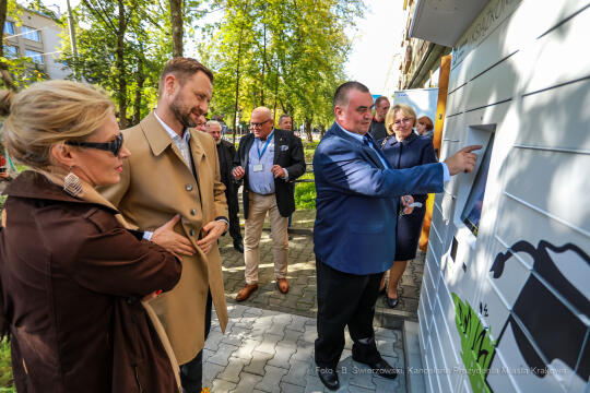 bs_221006_6915.jpg-Książkomat, Biblioteka Kraków,