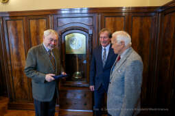 bs_221007_7240.jpg-Medal, Majchrowski, Gabinet