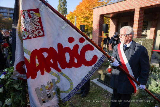 bs_221007_7404.jpg-Mieczysław Gil,