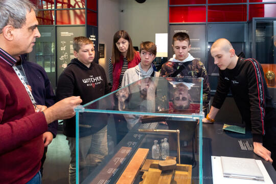 Hoover Table, MuFo, warsztaty, resocjalizacja, ośrodek, Górka Narodowa, fotografia, konsulat, USA