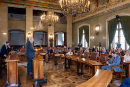 umk_0481.jpg-Nauczyciel z Pasją, nauczyciele, Majchrowski, dyplomy, wręczenie, certyfikat