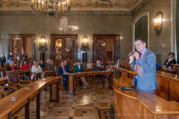 umk_0490.jpg-Nauczyciel z Pasją, nauczyciele, Majchrowski, dyplomy, wręczenie, certyfikat