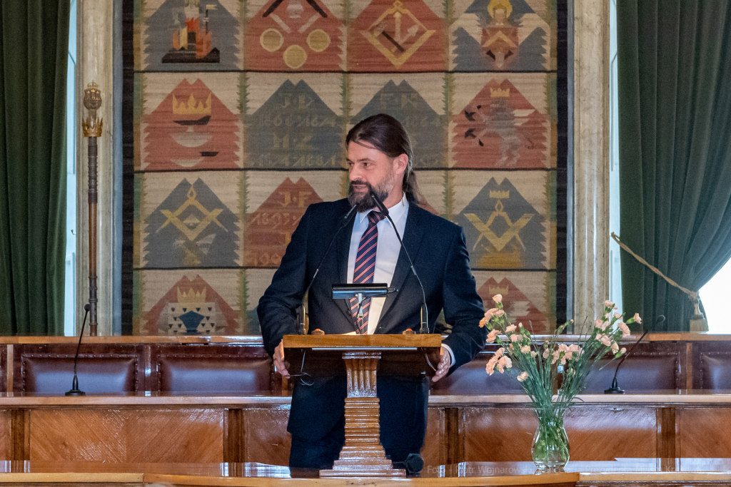 nauczyciele, nagroda, prezydenta, Korfel-Jasińska, wręczenie, nagrody, nauczyciele, Urząd Miasta   Autor: P. Wojnarowski