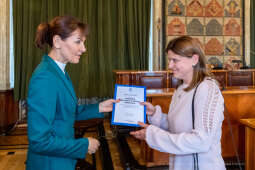 nauczyciele, nagroda, prezydenta, Korfel-Jasińska, wręczenie, nagrody, nauczyciele, Urząd Miasta 