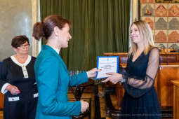 nauczyciele, nagroda, prezydenta, Korfel-Jasińska, wręczenie, nagrody, nauczyciele, Urząd Miasta 