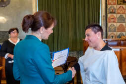 nauczyciele, nagroda, prezydenta, Korfel-Jasińska, wręczenie, nagrody, nauczyciele, Urząd Miasta 