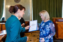 nauczyciele, nagroda, prezydenta, Korfel-Jasińska, wręczenie, nagrody, nauczyciele, Urząd Miasta 